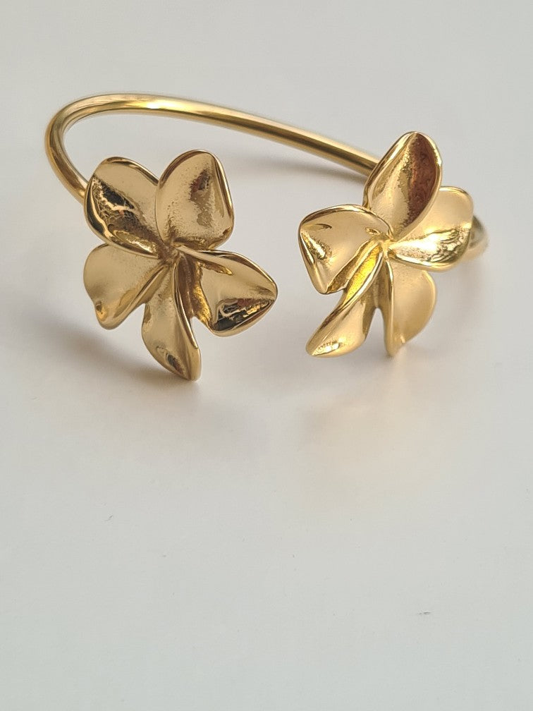 Bracelet Ouvert Floraison Dorée en Acier Inoxydable