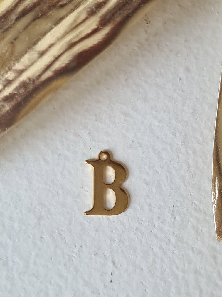 Collier Lettre Éternelle en Acier Inoxydable – Choisis le lettre que tu veux!