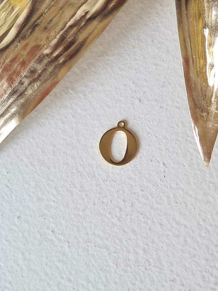Collier Lettre Éternelle en Acier Inoxydable – Choisis le lettre que tu veux!