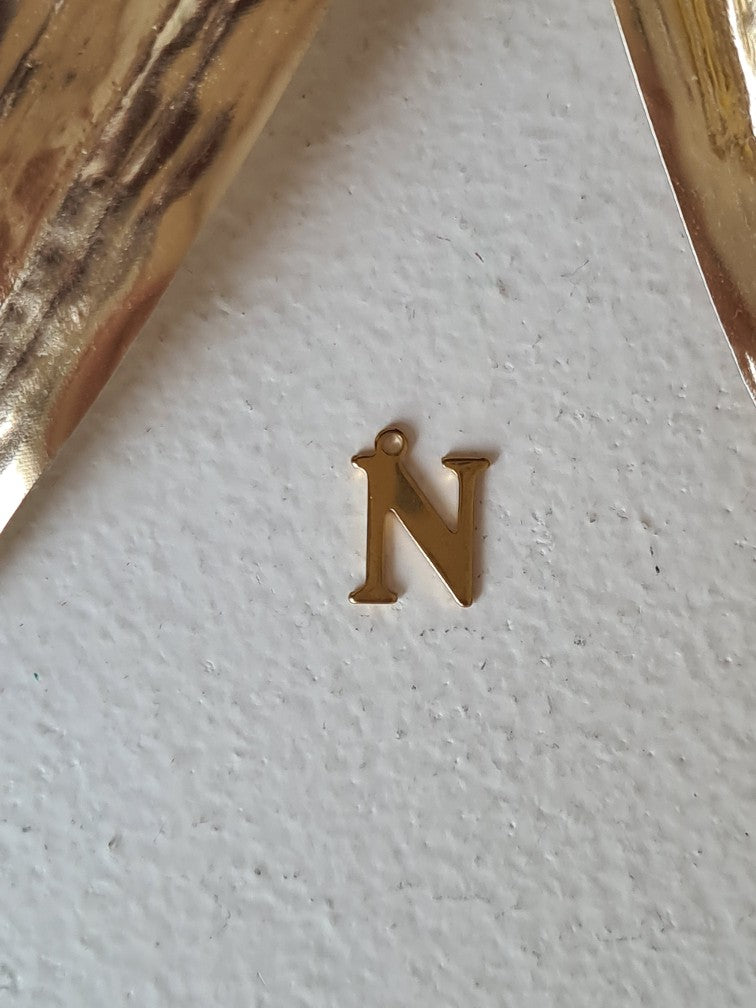 Collier Lettre Éternelle en Acier Inoxydable – Choisis le lettre que tu veux!