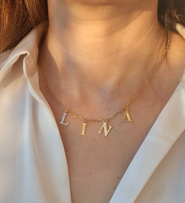 Collier Personnalisé Prénom en Acier Inoxydable (Choisis le Prénom que tu veux!)